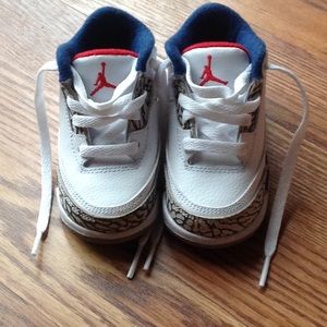 Air Jordan shoes